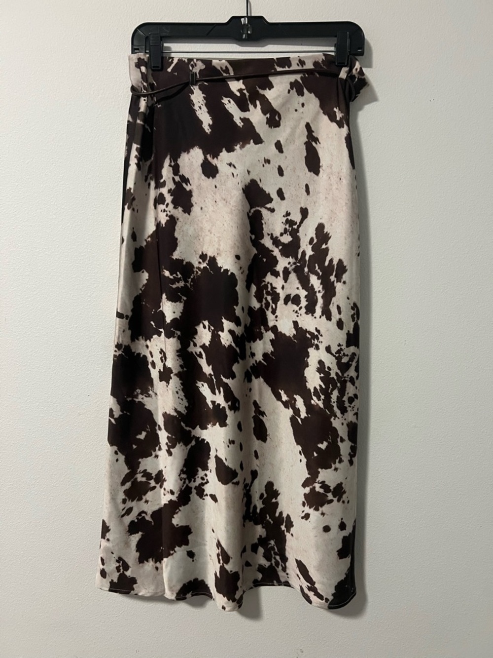 Cow-Print Midi satin  Skirt in Brown and Cream - Picture 2 of 3